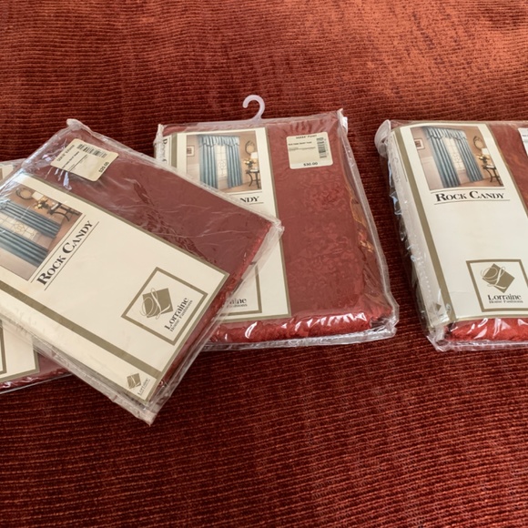 Lorraine Home Fashions - Rock Candy Other - Red Cinnabar Curtains & Valances (NWOT)
